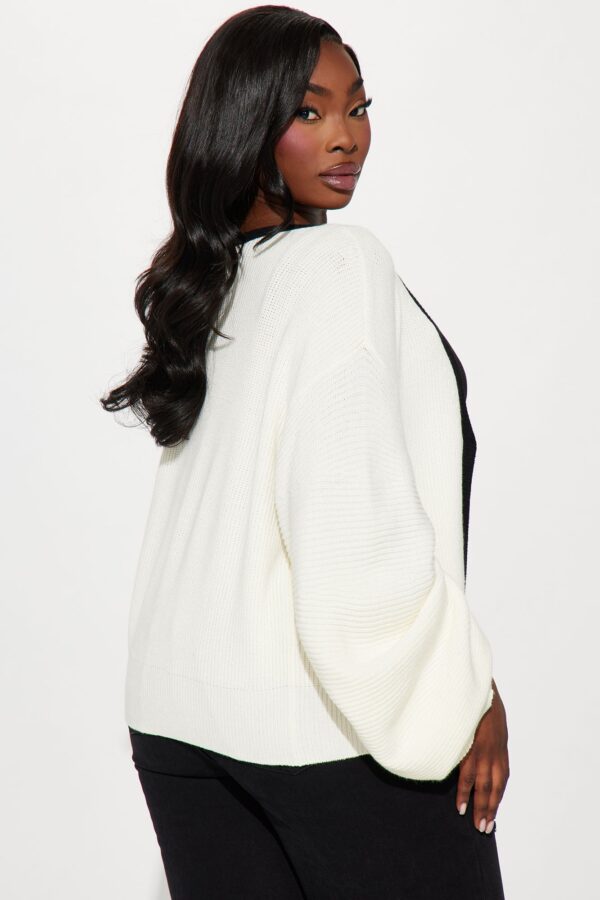 Cream V-Neck Cardigan