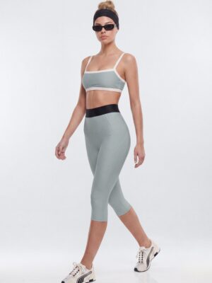 AirSculpt™ 17″ Mid-Rise Capri Legging - Steel