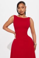 Dress with a pleated
