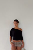 Blouse in Black 95% rayon