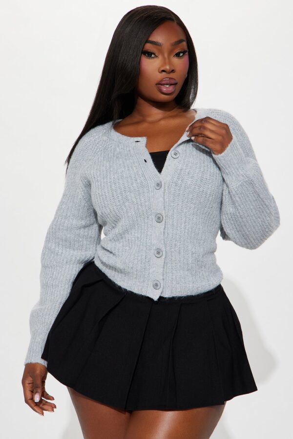 Cropped Cardigan in Gray
