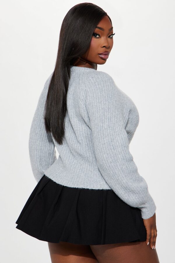 Cropped Cardigan in Gray
