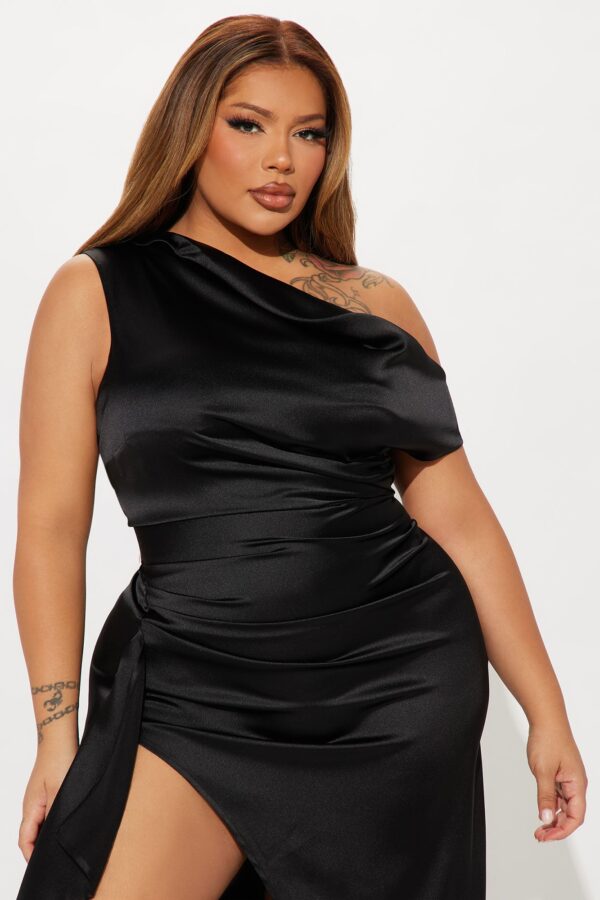 One-Shoulder Dress in Black