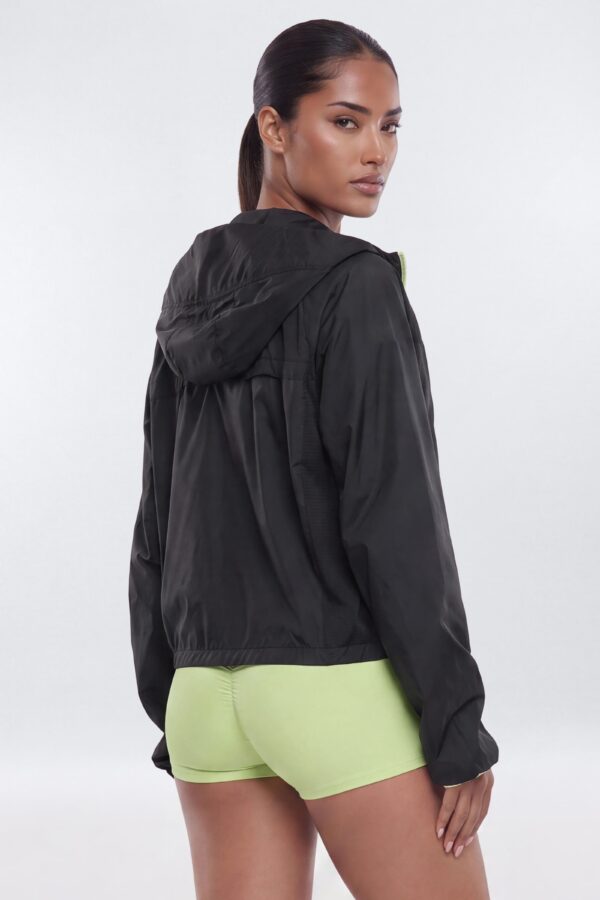 Jacket in Black 100% nylon