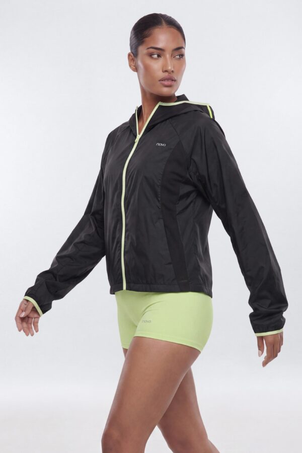 Jacket in Black 100% nylon