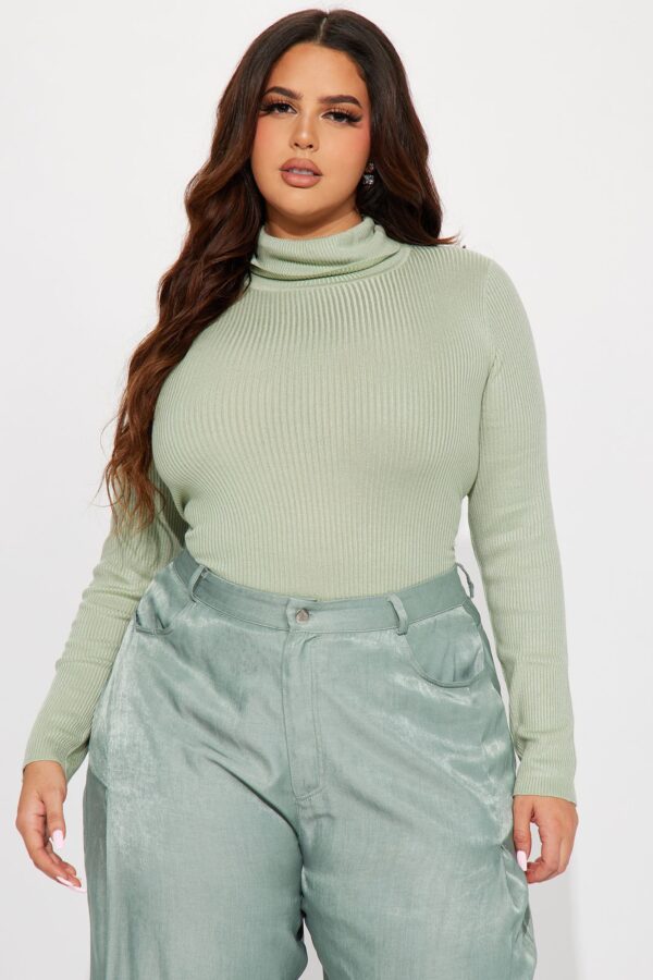 Pullover in Sage 80% rayon