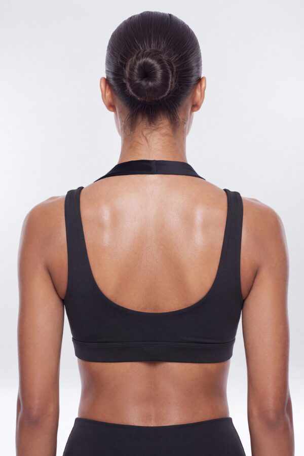 Top in Black 77% polyester