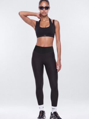 Top in Black 77% polyester