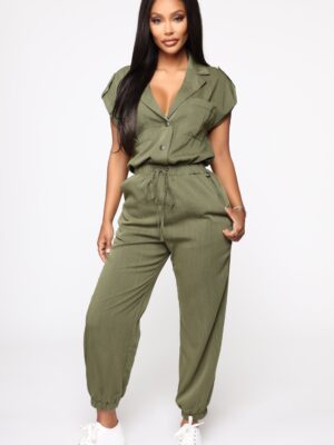 Jumpsuit with a linen