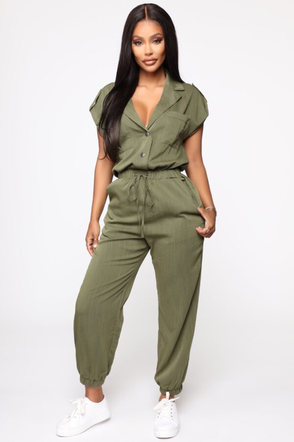 Jumpsuit with a linen