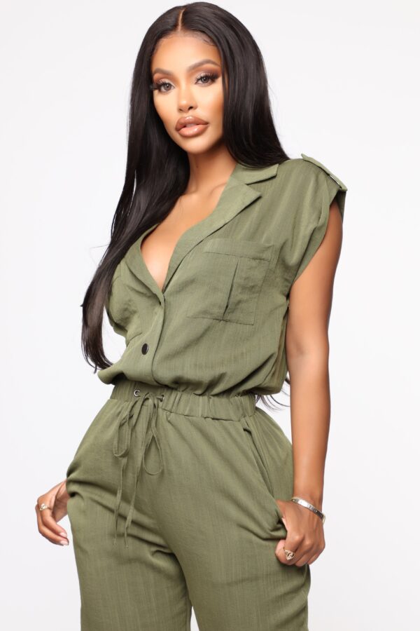 Jumpsuit with a linen
