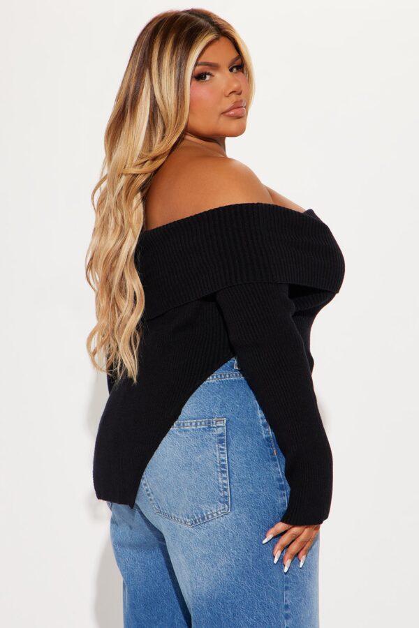 Black Cropped Sweater