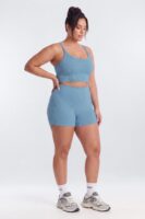 Shorts in Indigo 79% cotton