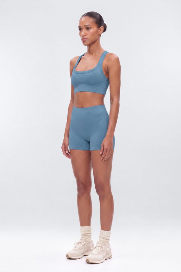 Top in Indigo 79% cotton