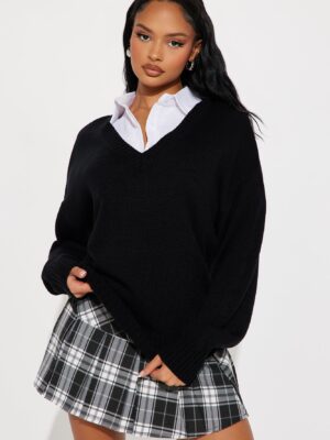 Black Sweater with v-neck