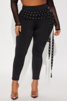 Leggings with a cropped
