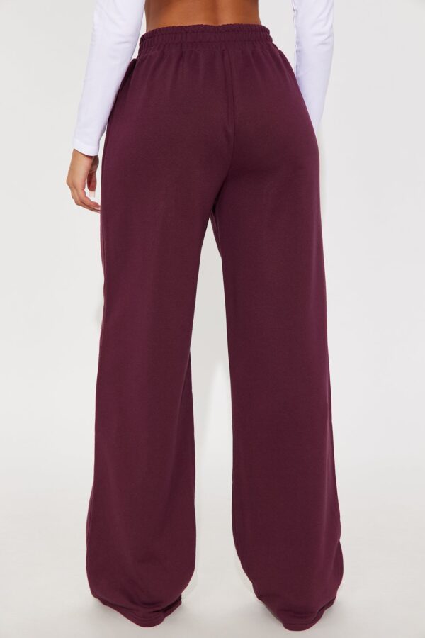 Wide-Leg Pants in Burgundy