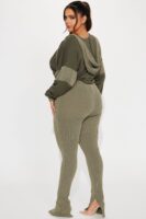 Jumpsuit in Olive 72% polyester