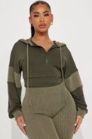 Jumpsuit in Olive 72% polyester