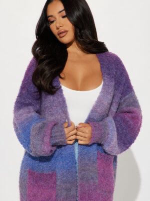 Cardigan in Purple