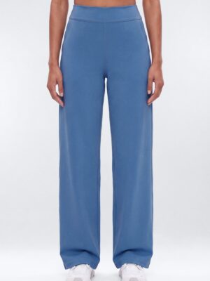 Wide-Leg Pants in Blue