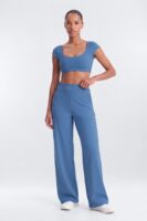 Wide-Leg Pants in Blue