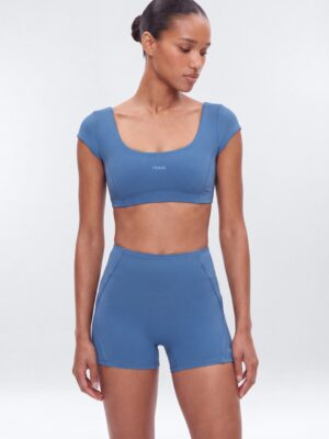 Top in Blue 67% nylon