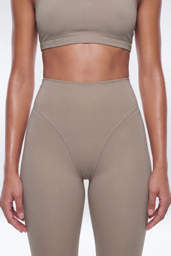 Leggings in Taupe 81% nylon