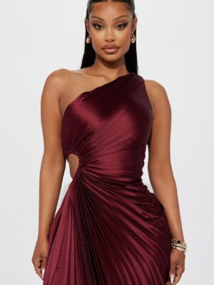Wine One-Shoulder Dress