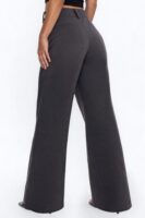 Pants with a pleated
