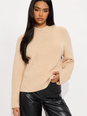 Hooded Sweater in Beige