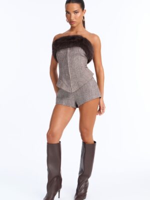 Shorts in Chocolate 100% polyester