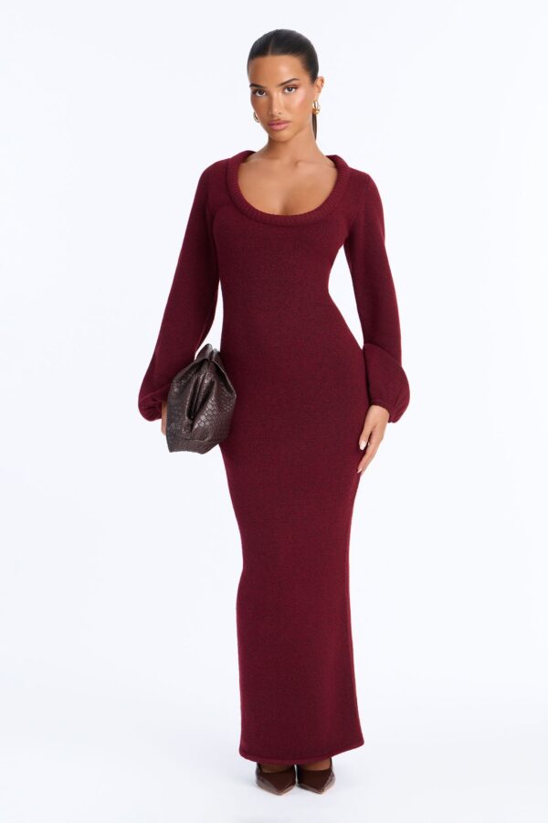 Dress in Burgundy 65% polyester
