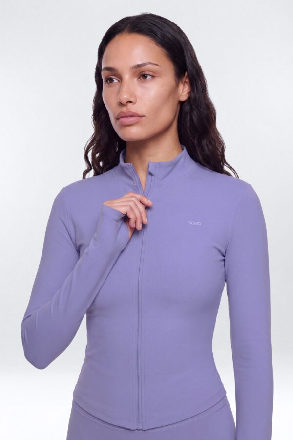 Jacket in 67% nylon