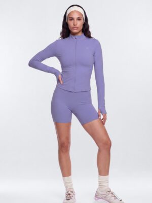 Jacket in 67% nylon