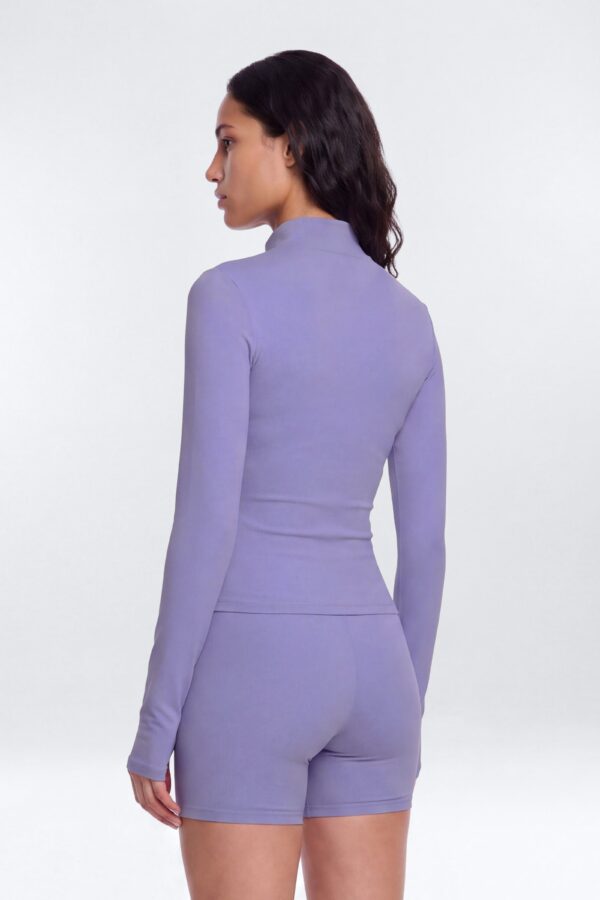Jacket in 67% nylon
