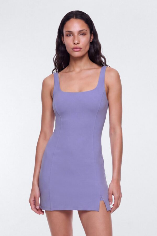 Dress in 67% nylon