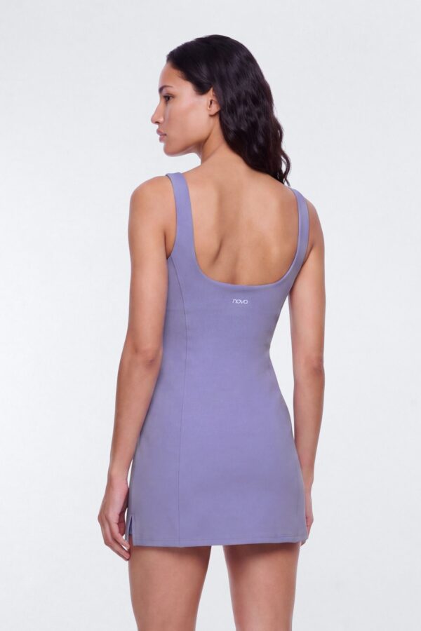 Dress in 67% nylon