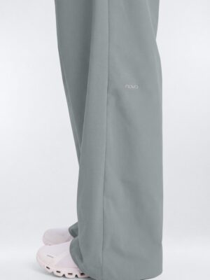 Pants in 100% polyester