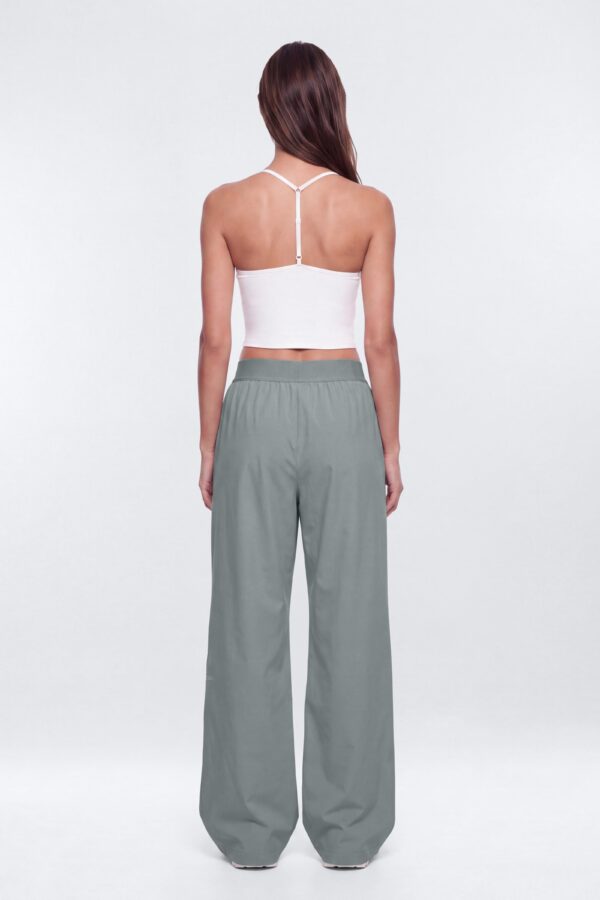 Pants in 100% polyester