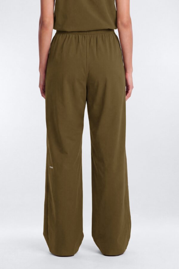 Green Pants with wide leg