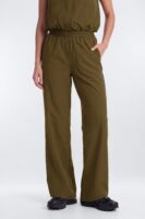 Green Pants with wide leg