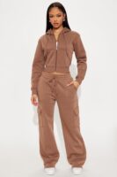 Wide-Leg Pants in Brown