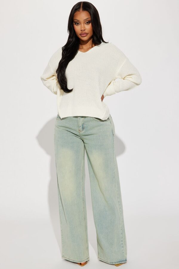 Ladies Kit Ivory Pullover