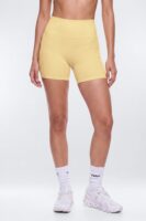 Shorts with high waist