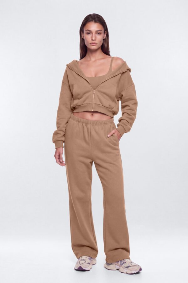 Pants with wide leg