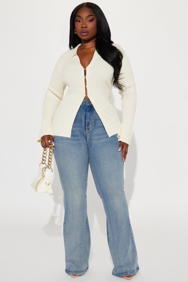 Gemma Sculpting Stretch Flare Jeans - Vintage Wash