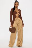 Sweater in Chocolate