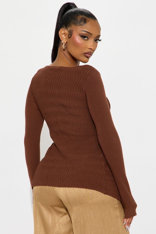Sweater in Chocolate
