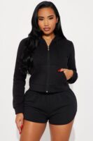 Hoodie in Black 100% polyester